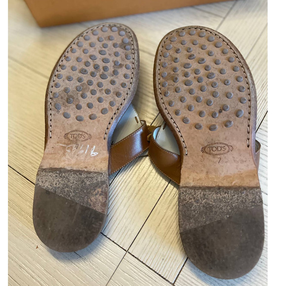 Tod's tan leather sandals 7B - Picture 6 of 7